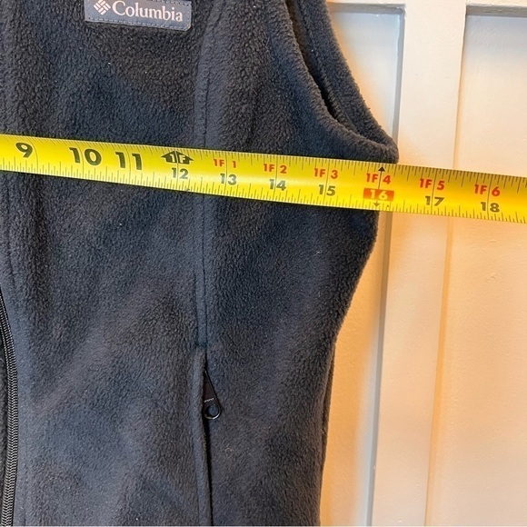 Columbia Vest Cozy Fleece Full Zip Hiking Outdoors Casual Black Medium Gorpcore - Picture 7 of 7